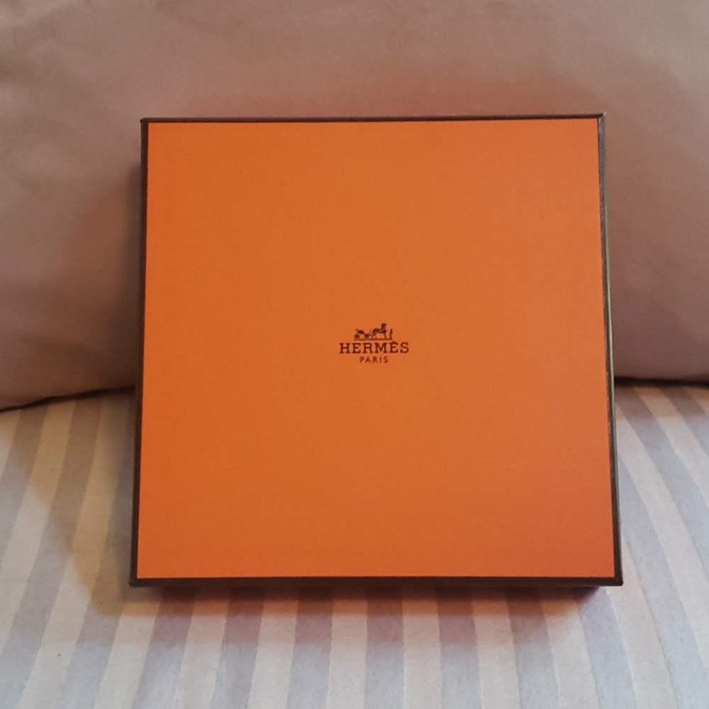 Hermes Box